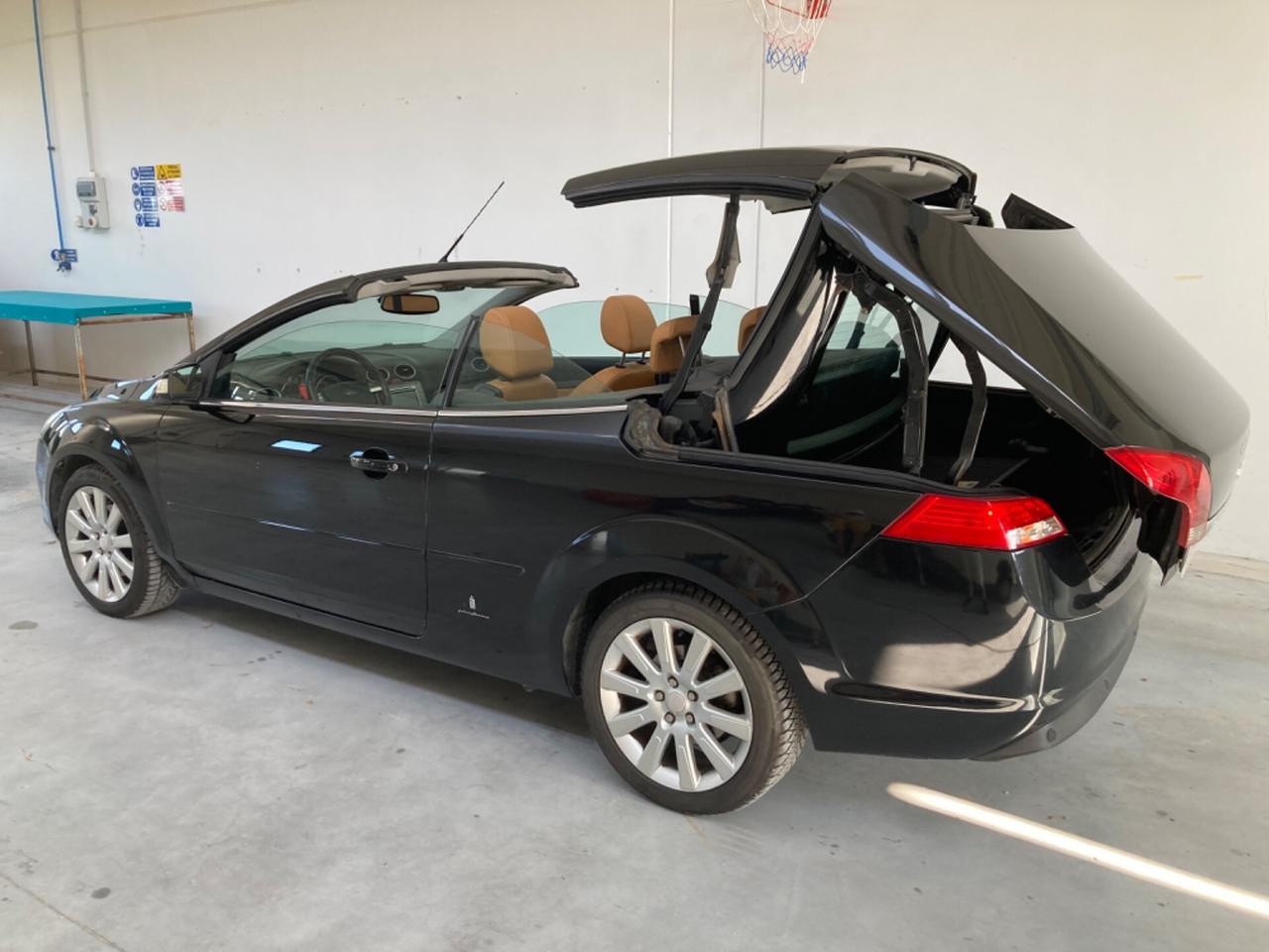 Ford Focus 2.0 TDCi (136CV) CC Tit. DPF cabrio