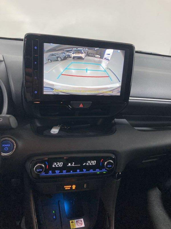 Toyota Yaris Hybrid Style MY22