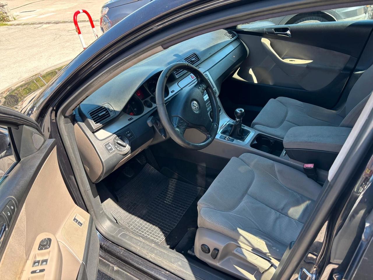 Volkswagen Passat 2.0 TDI DPF 4mot. Highline