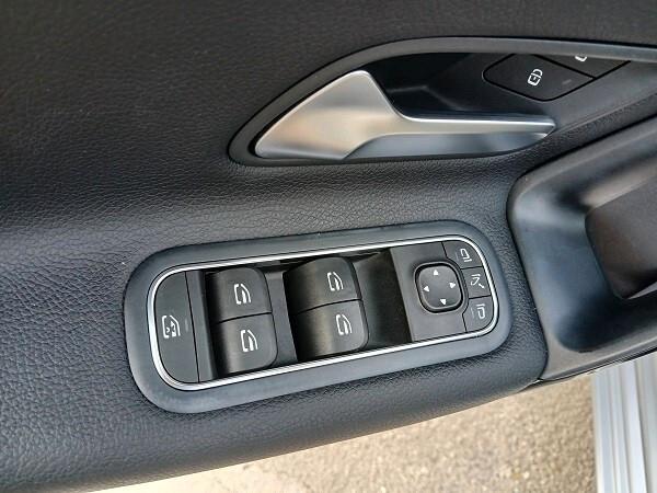 MERCEDES CLASSE 1.5 DIESEL 116 CV BUSINESS AUTOMATICO