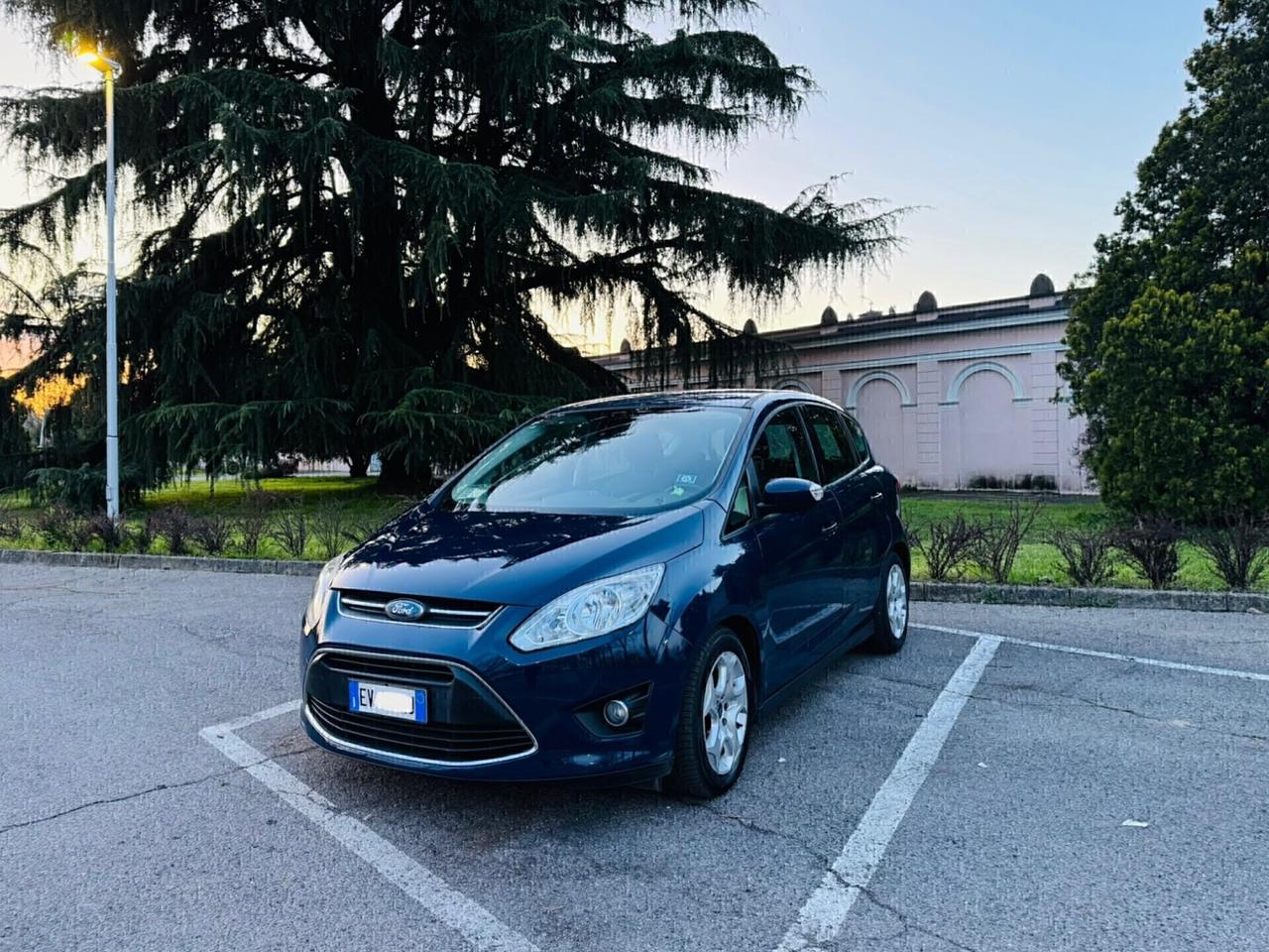 Ford C-Max 1.6 TDCi 95CV Titanium