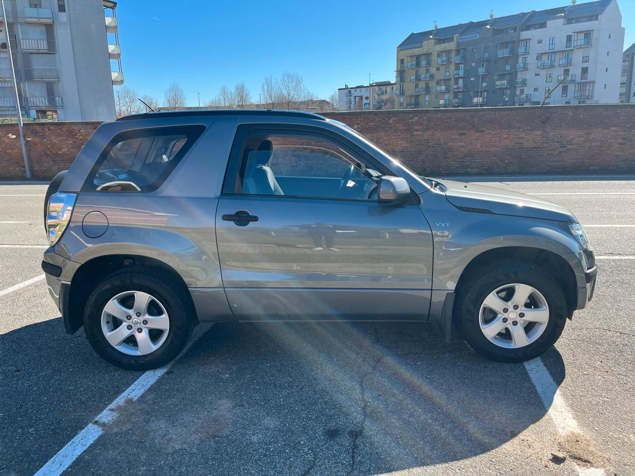 Suzuki Grand Vitara 1.6 *4X4 *BENZINA *POCHI KM