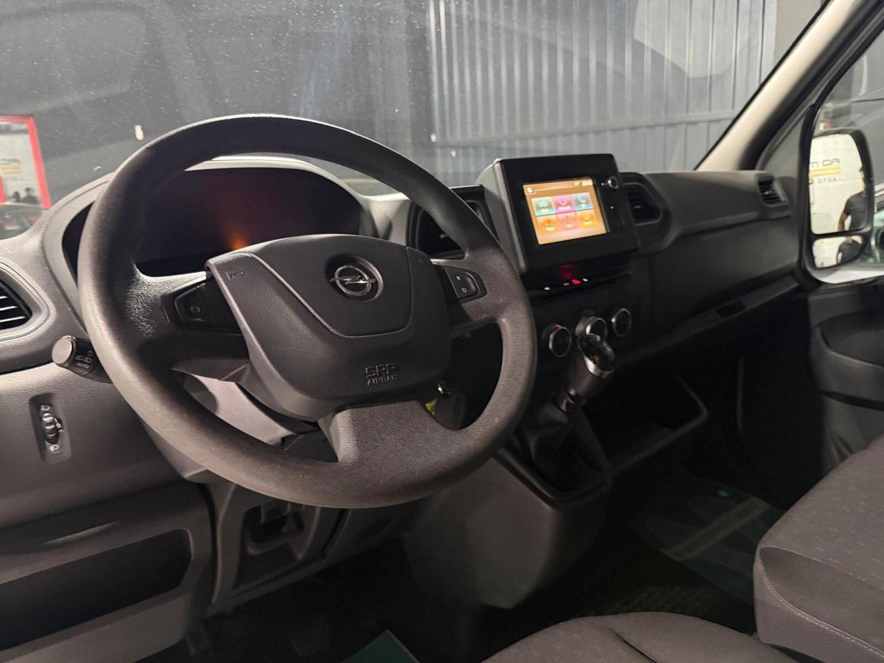 Opel Movano IVA ESPOSTA+Tetto alto+Passo Lungo+Navi+ Neopatentati
