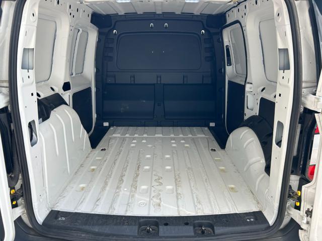 VOLKSWAGEN Caddy 2.0 TDI 102 CV Furgone Business