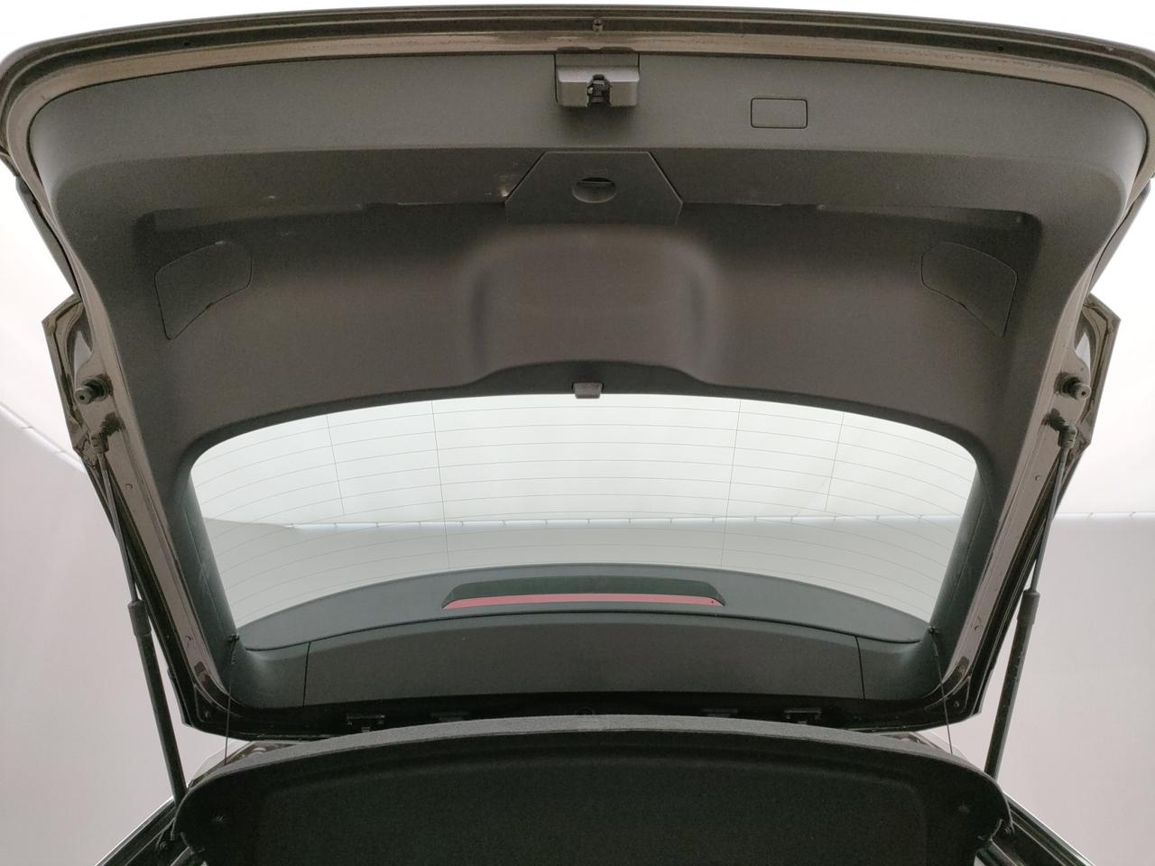 VOLKSWAGEN T-Roc - T-Roc 1.5 tsi Style