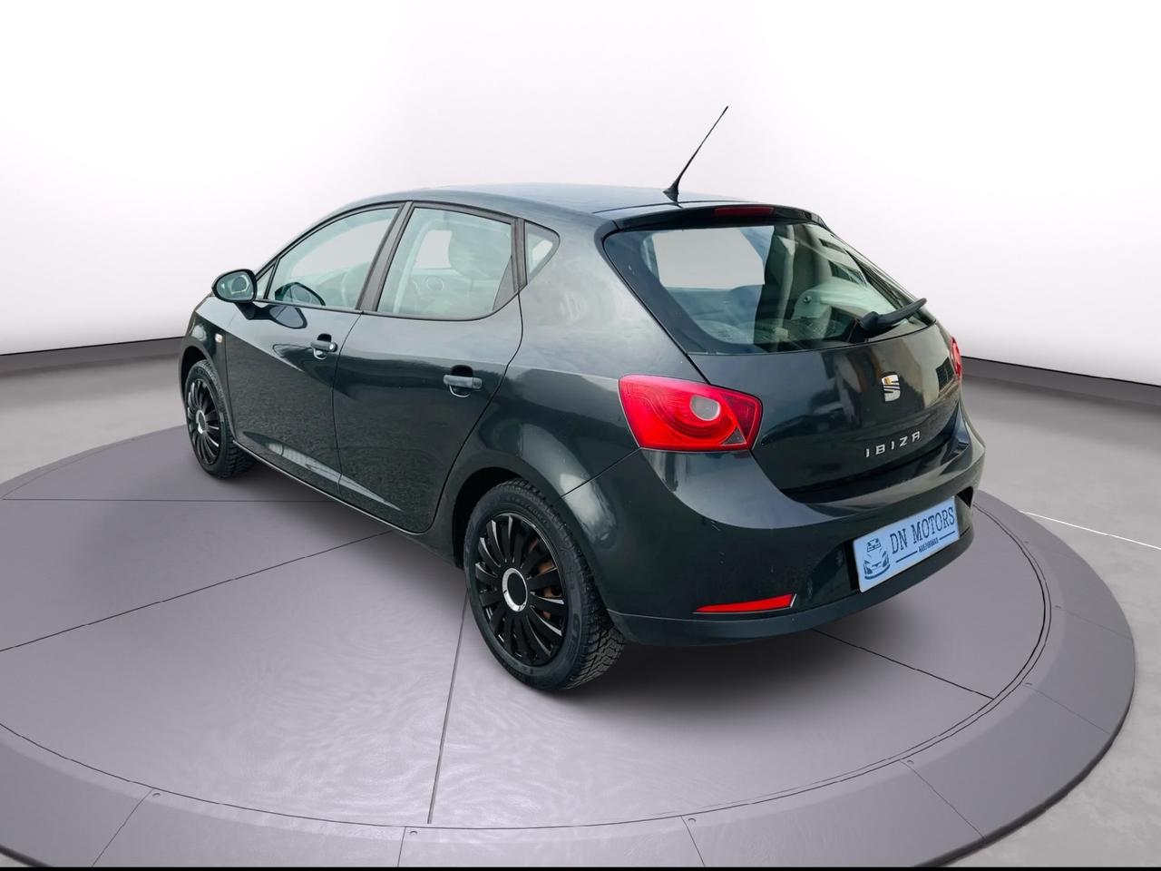 Seat Ibiza 1.2 benzina anno 2012 ottima per neo