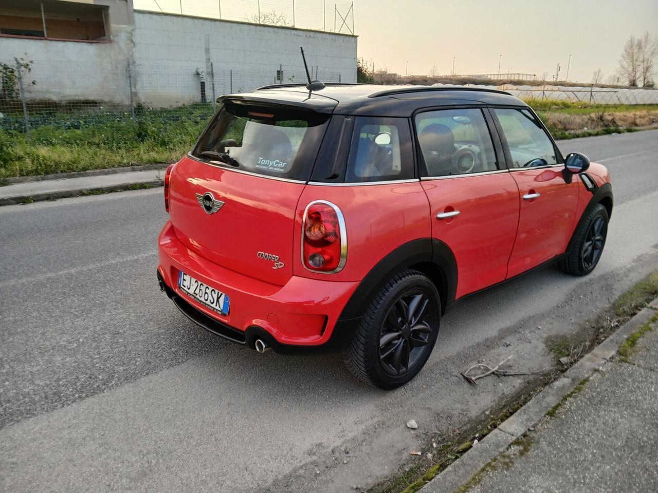 Mini Cooper Countryman 2.0 SD 143 cv NuovissimA