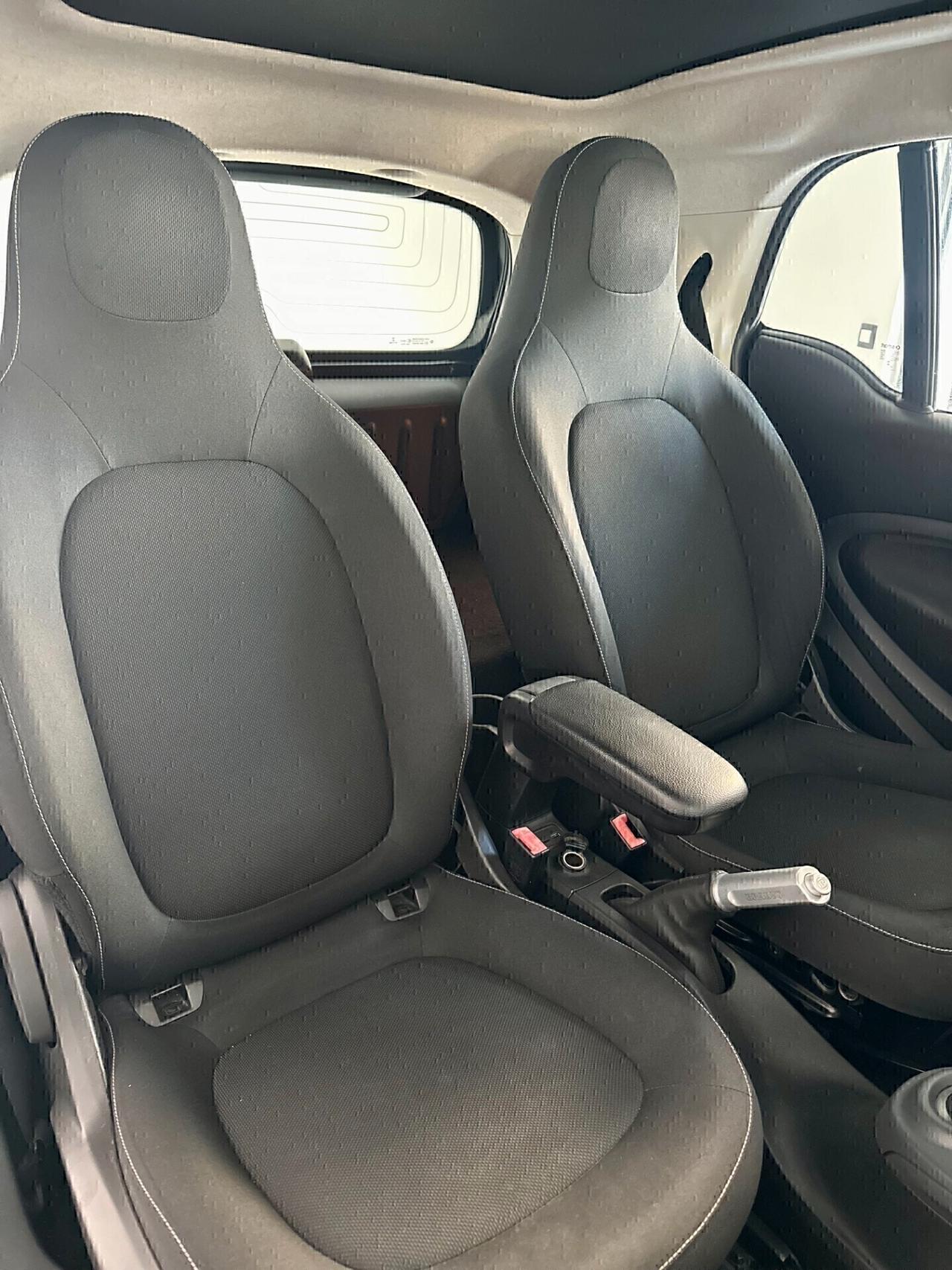 Smart ForTwo 90 0.9 Turbo Urbanlava