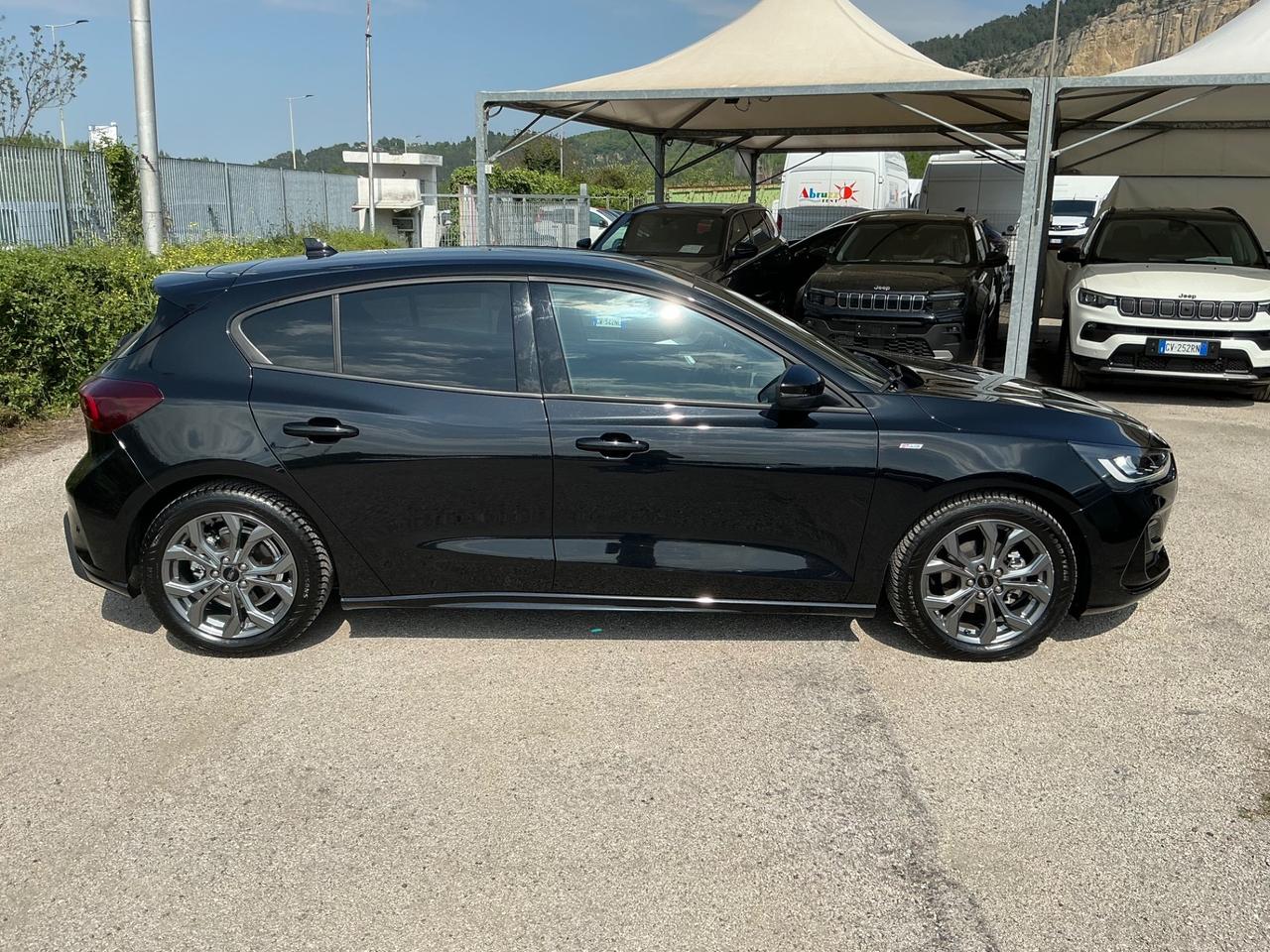 Ford Focus 1.0 EcoBoost Hybrid 125 CV 5p. ST-Line