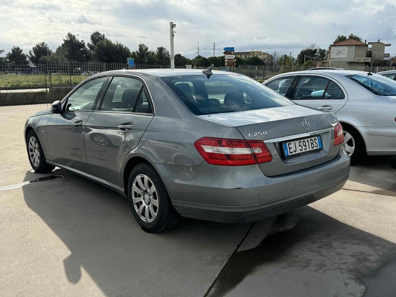 Mercedes-benz E 250 CDI BlueEFFICIENCY AMG Avantgarde 2012