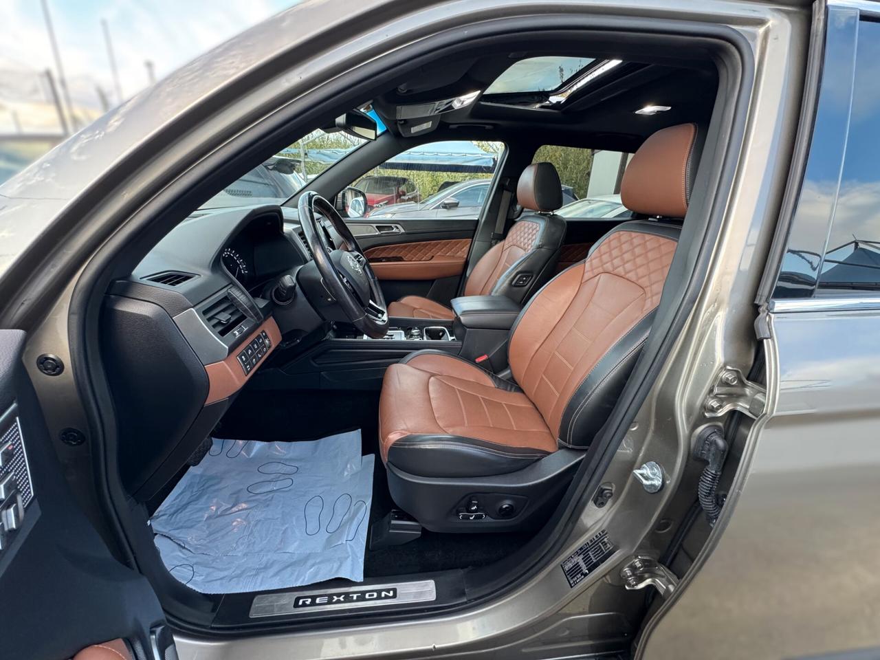 Ssangyong REXTON 2.2 4WD Icon aut.