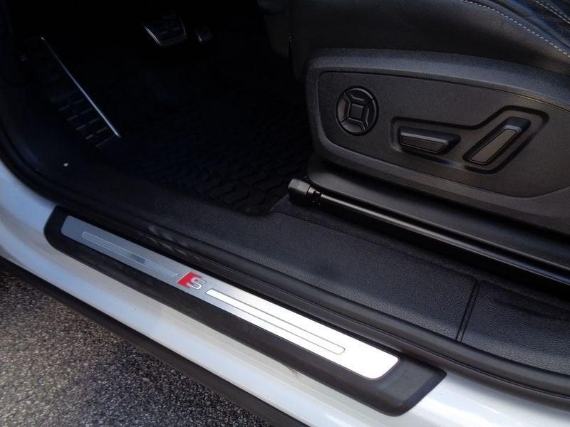 Audi Q3 Sportback 35 TDI quattro S tronic S Line Edition