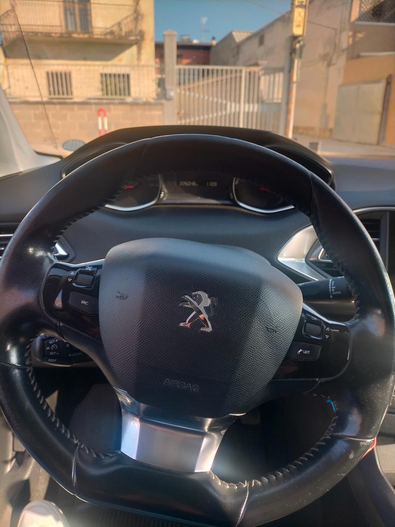Peugeot 308 BlueHDi 120 S&S SW Business