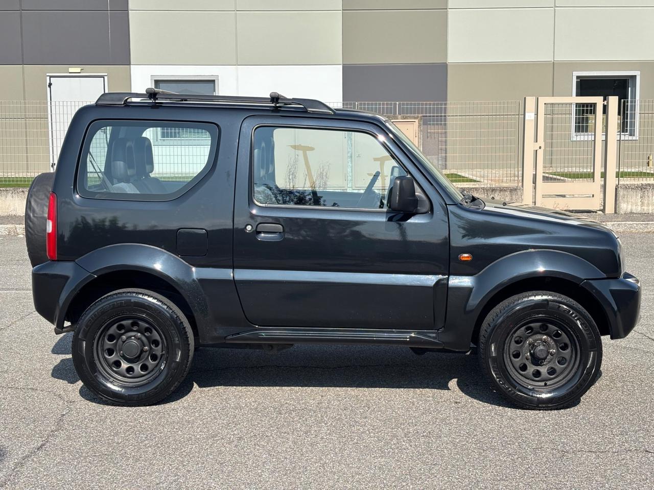 Suzuki Jimny 1.3i 16V cat 4WD JLX