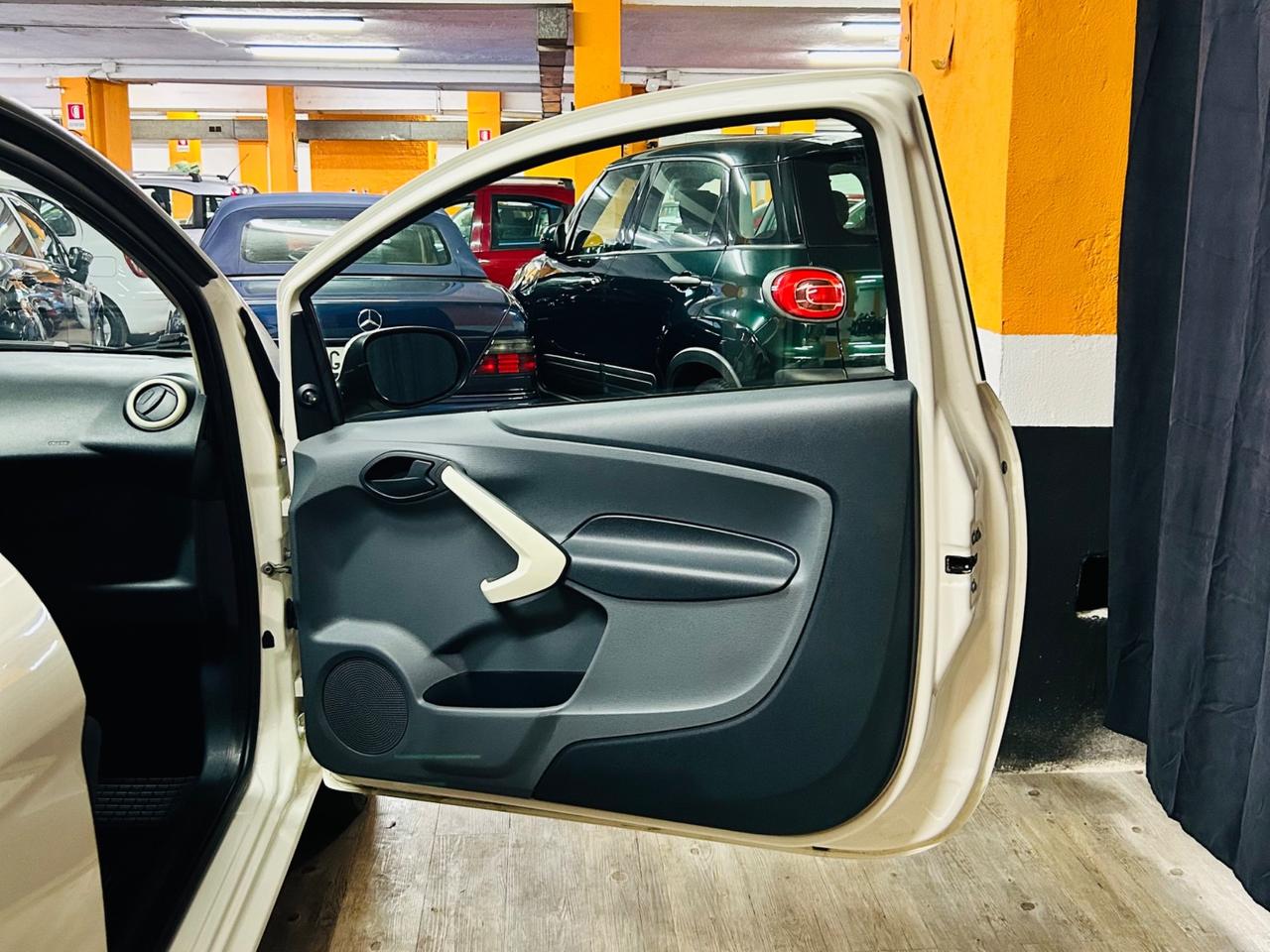 FORD KA 1.2 CON SOLI 32.011 KM IN CONDIZIONI DA VETRINA.