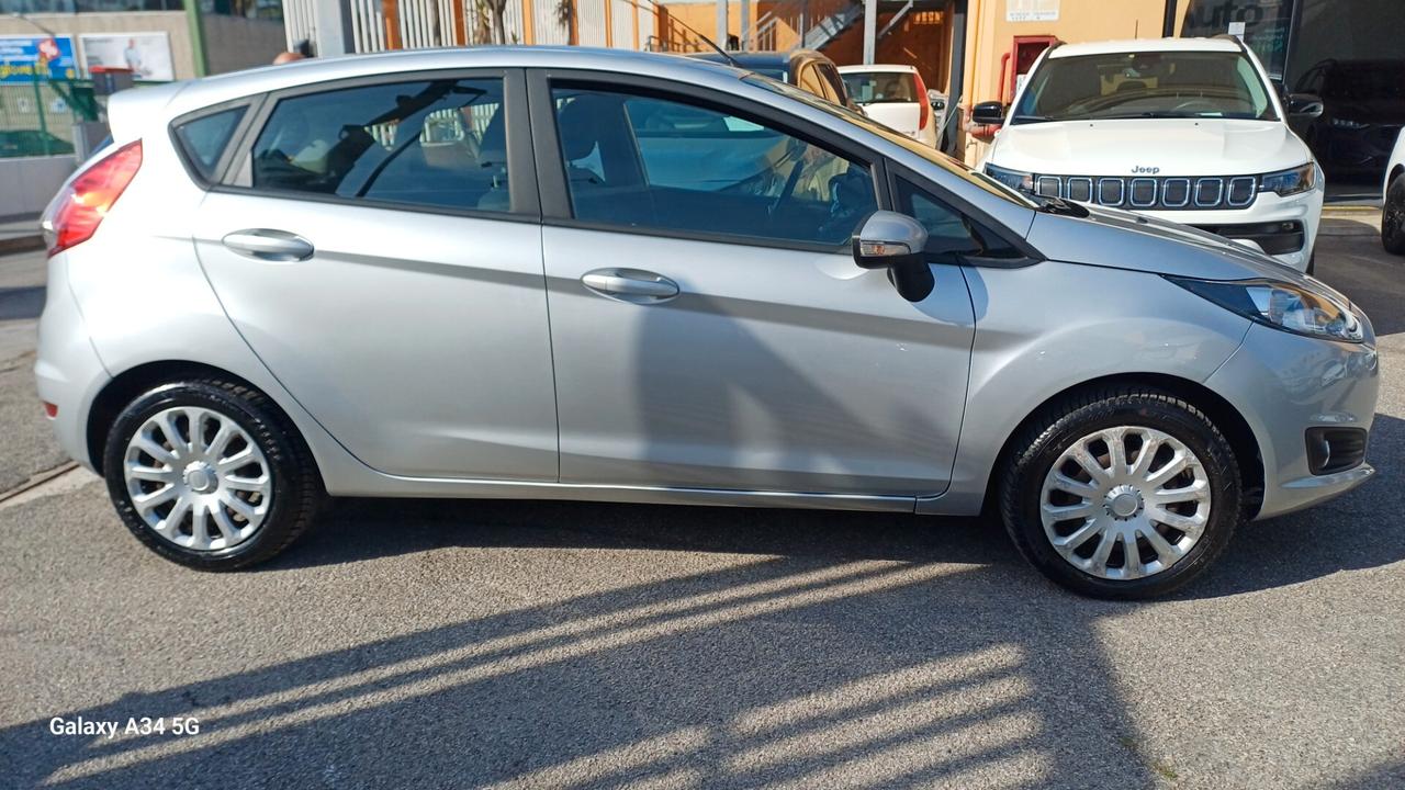 Ford Fiesta 1.5 TDCi 75CV 5 porte
