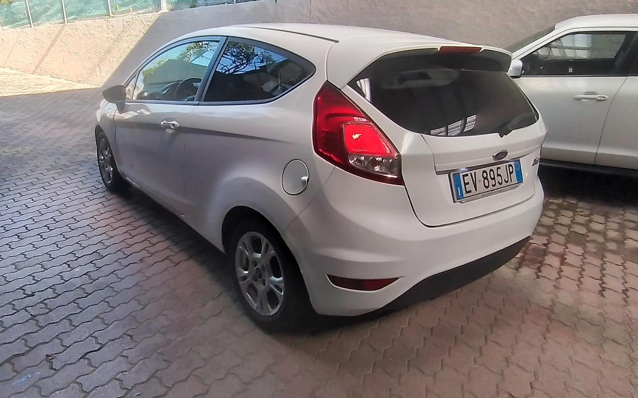 Ford Fiesta 1.5 TDCi 75CV 3 porte OK NEOPATENTATI