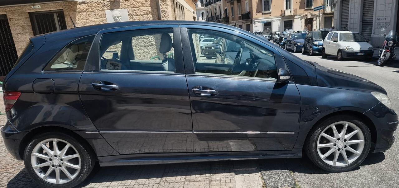Mercedes-benz B 200 CDI Sport