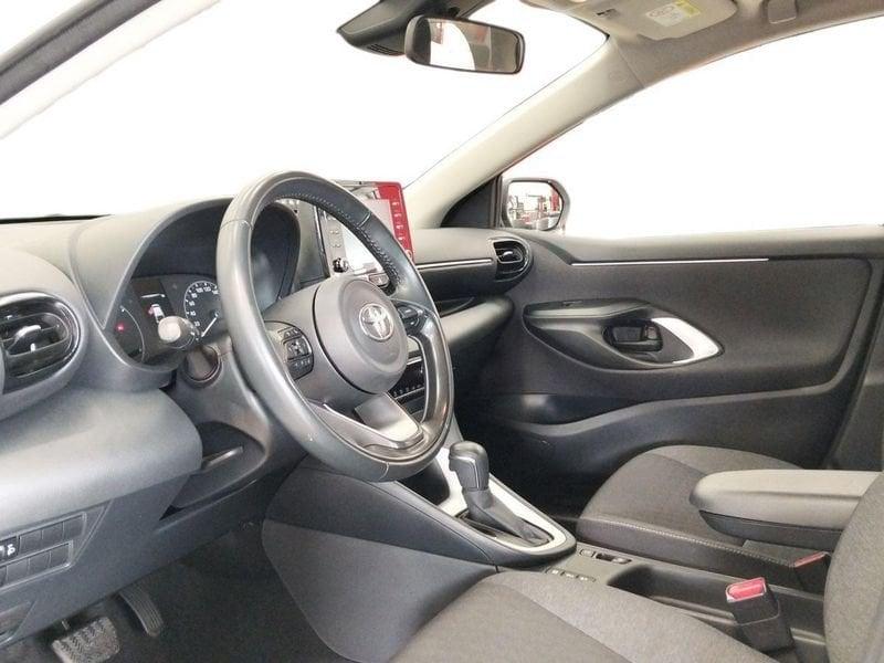 Toyota Yaris Hybrid Active MY22