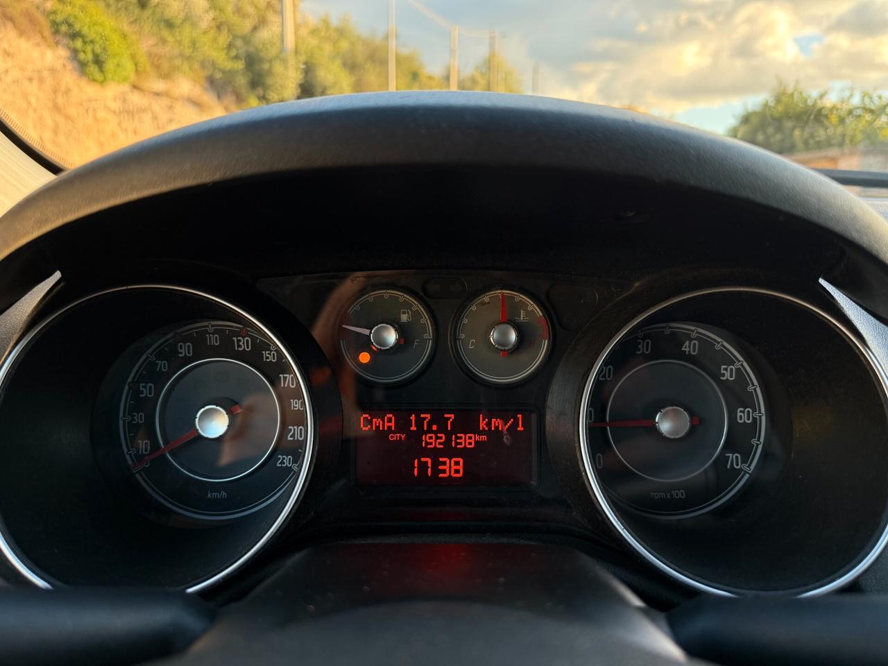 Fiat Punto EVO/1.3 MJT 75CV/NEOPATENTATI