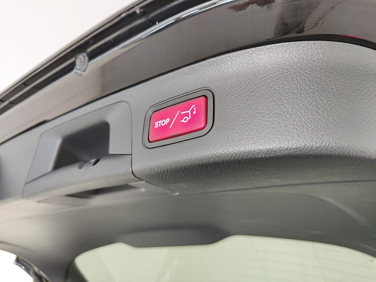 Mercedes-Benz GLA 200 d Premium auto
