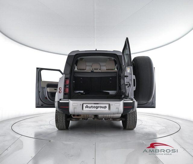 LAND ROVER Defender 90 3.0d i6 mhev X-Dynamic SE awd 250cv auto