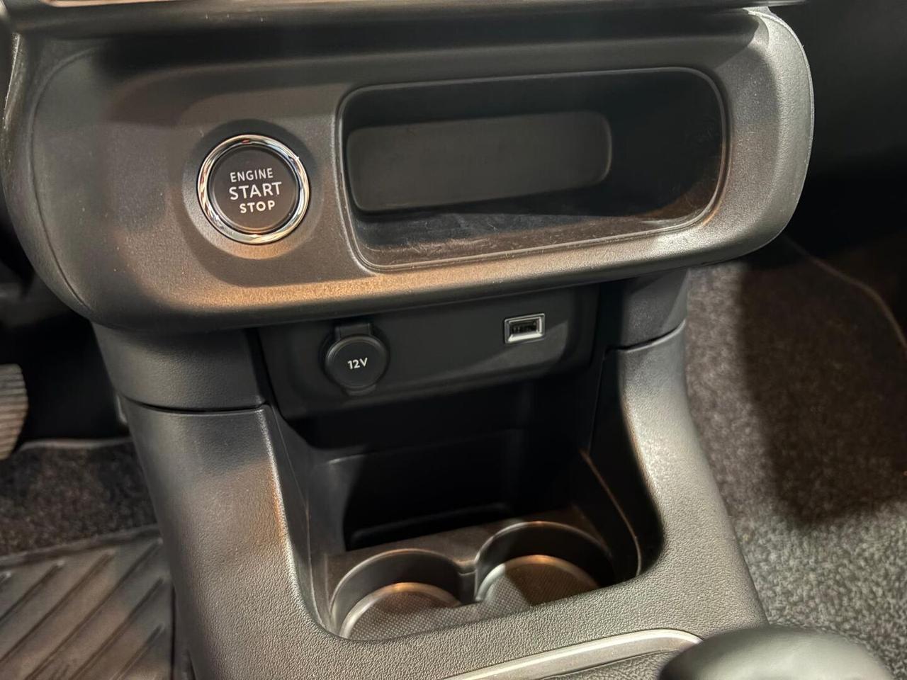 Citroen C3 1.2 puretech Shine Pack s&s 83cv