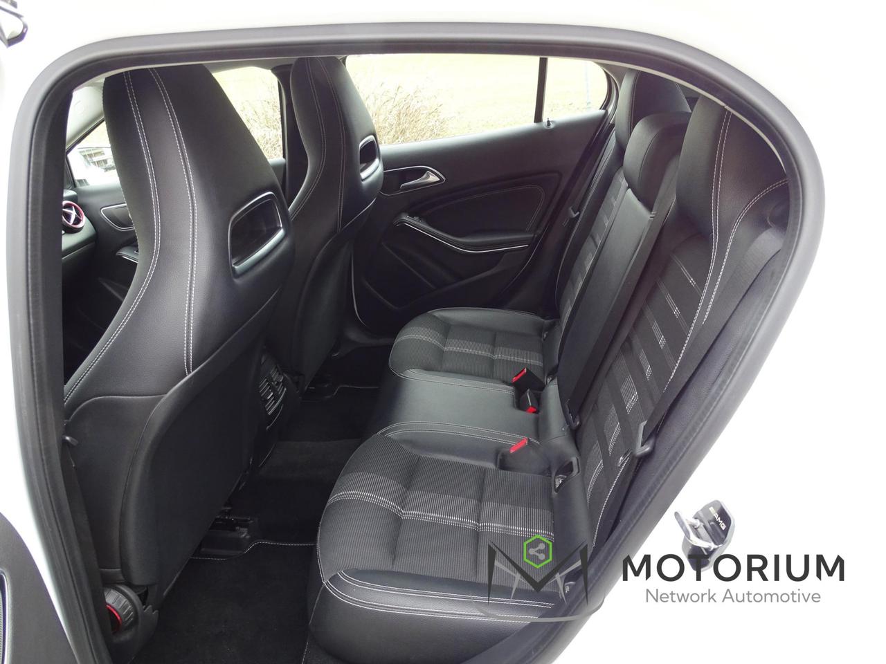 Mercedes-Benz GLA 180 Sport PACCHETTO AMG SPECIAL EDITION