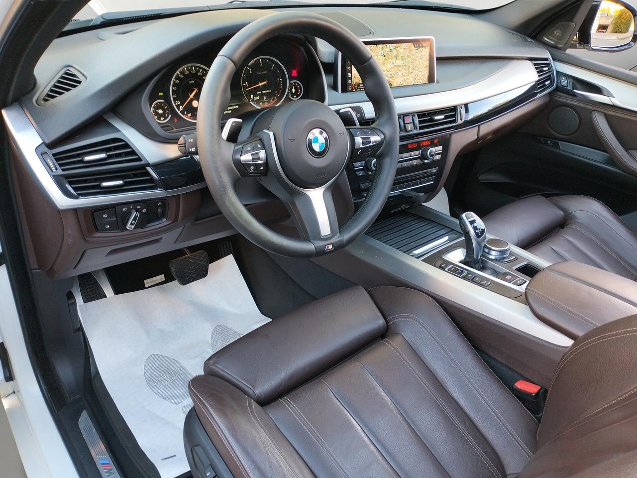 BMW X5 M M50d auto * FULL OPTIONAL * IVA ESPOSTA *