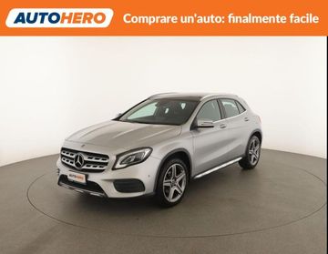 MERCEDES-BENZ GLA 200 Premium