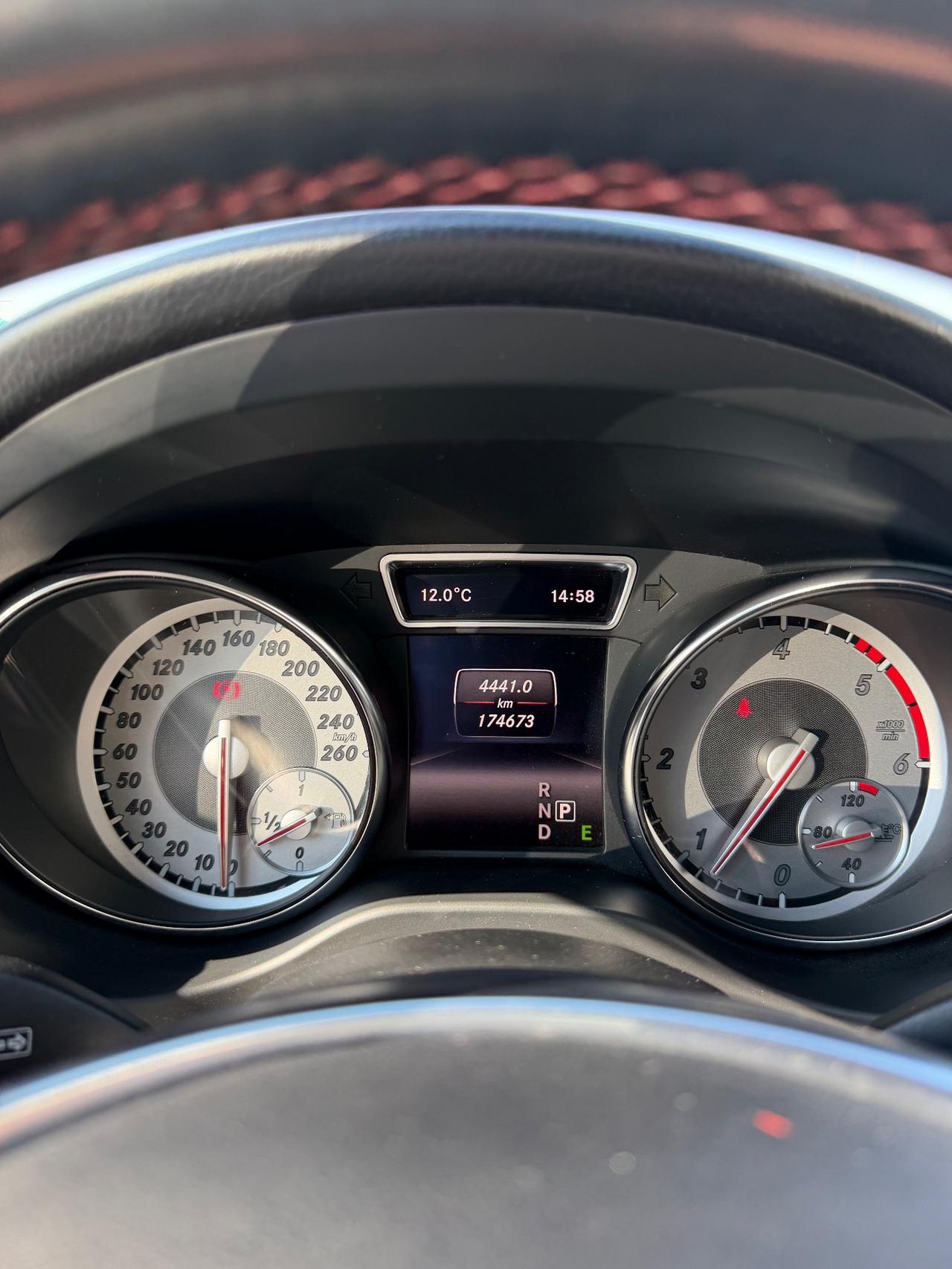 Mercedes-benz CLA 200 CDI S.W. 4Matic Aut. Premium