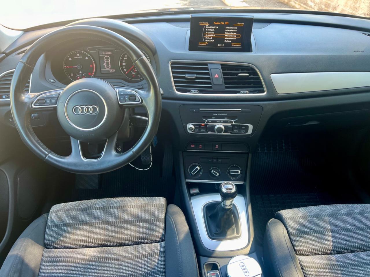 Audi Q3 2.0 TDI 120 CV Sport