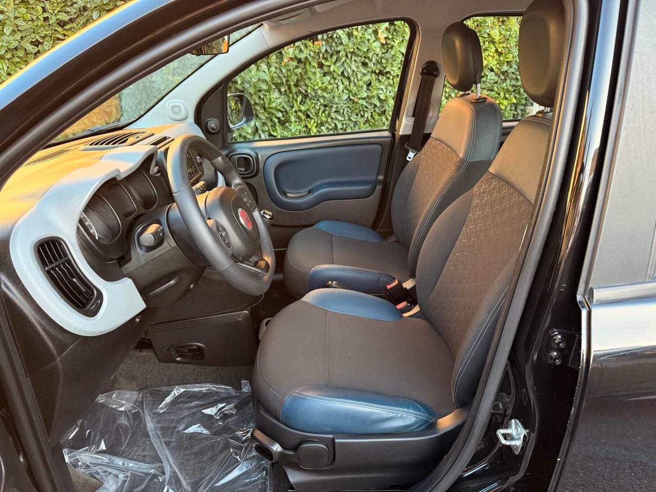 Fiat Panda 1.0 FireFly S&S Hybrid City Cross