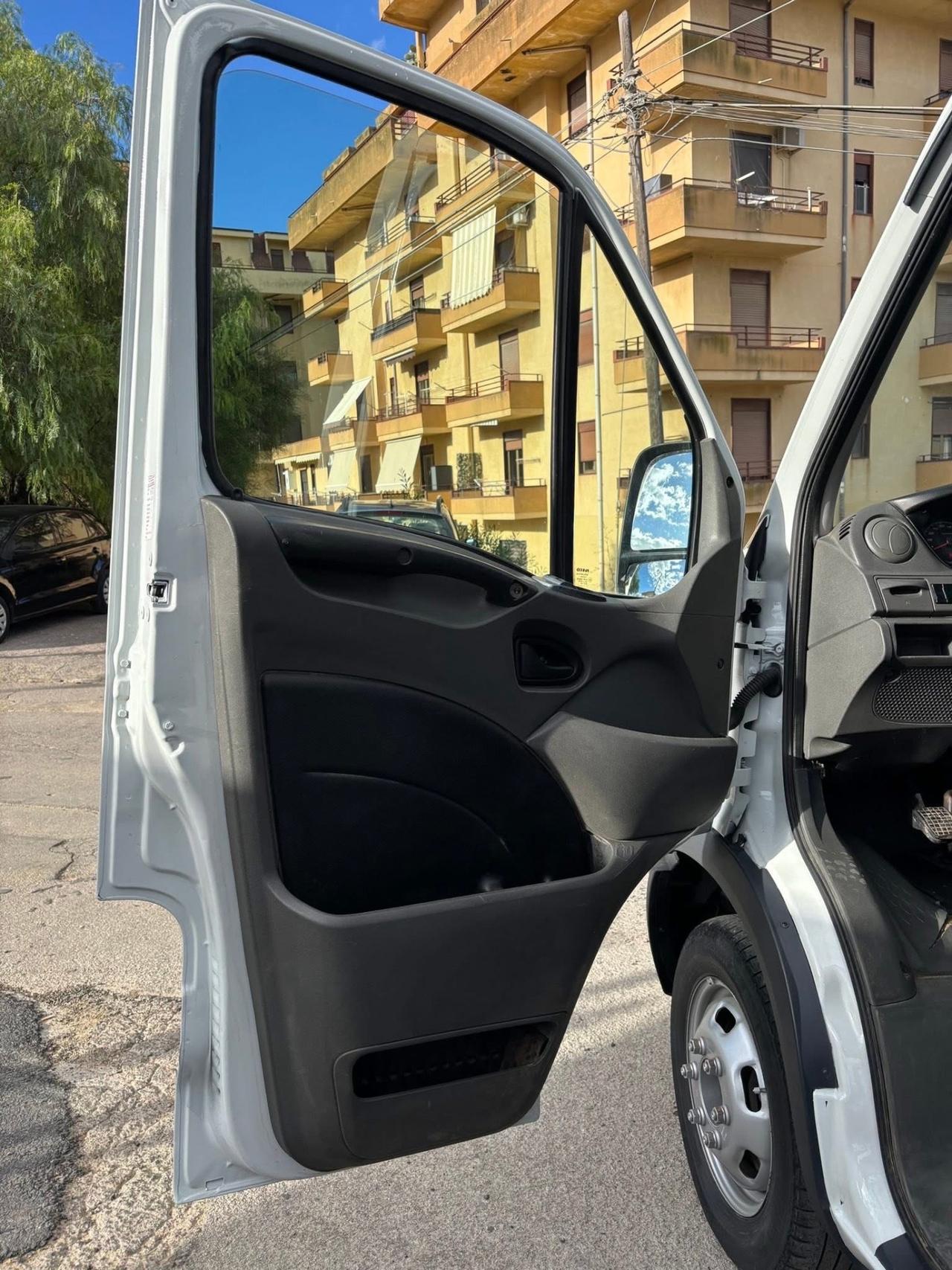 IVECO DAILY 35C12 RIBALTABILE TRILATERALE