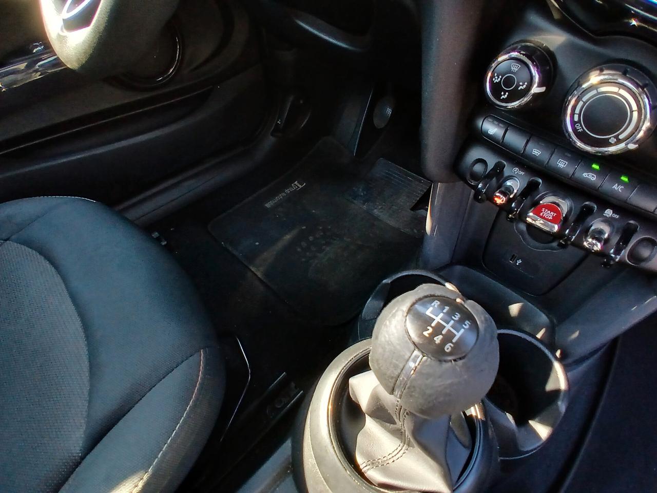 Mini Cooper 1.5 136cv Aut.