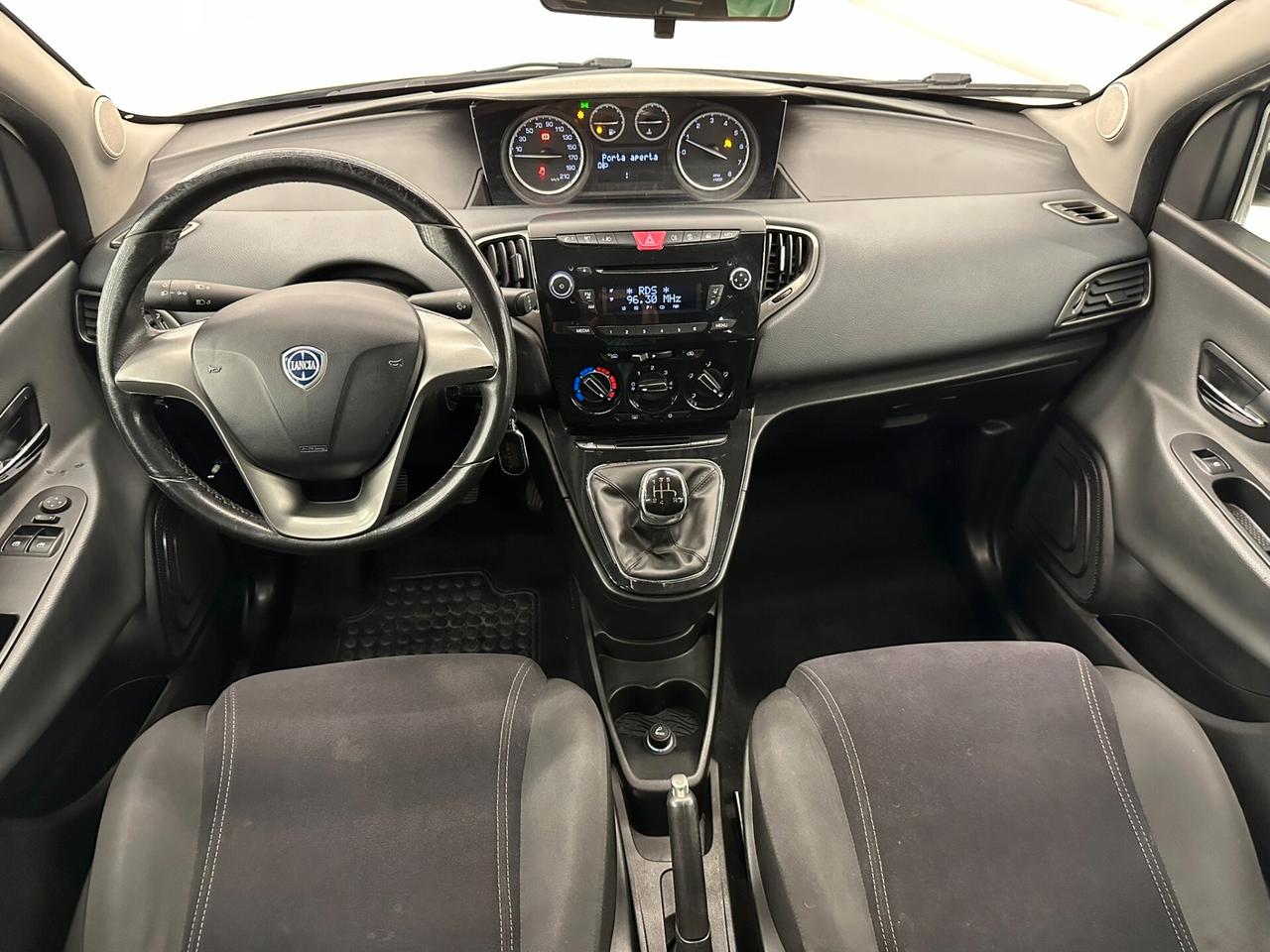 Lancia Ypsilon 1.2 69CV GPL-NEOPATENTANTI-KM CERTIFICATI-PERMUTE
