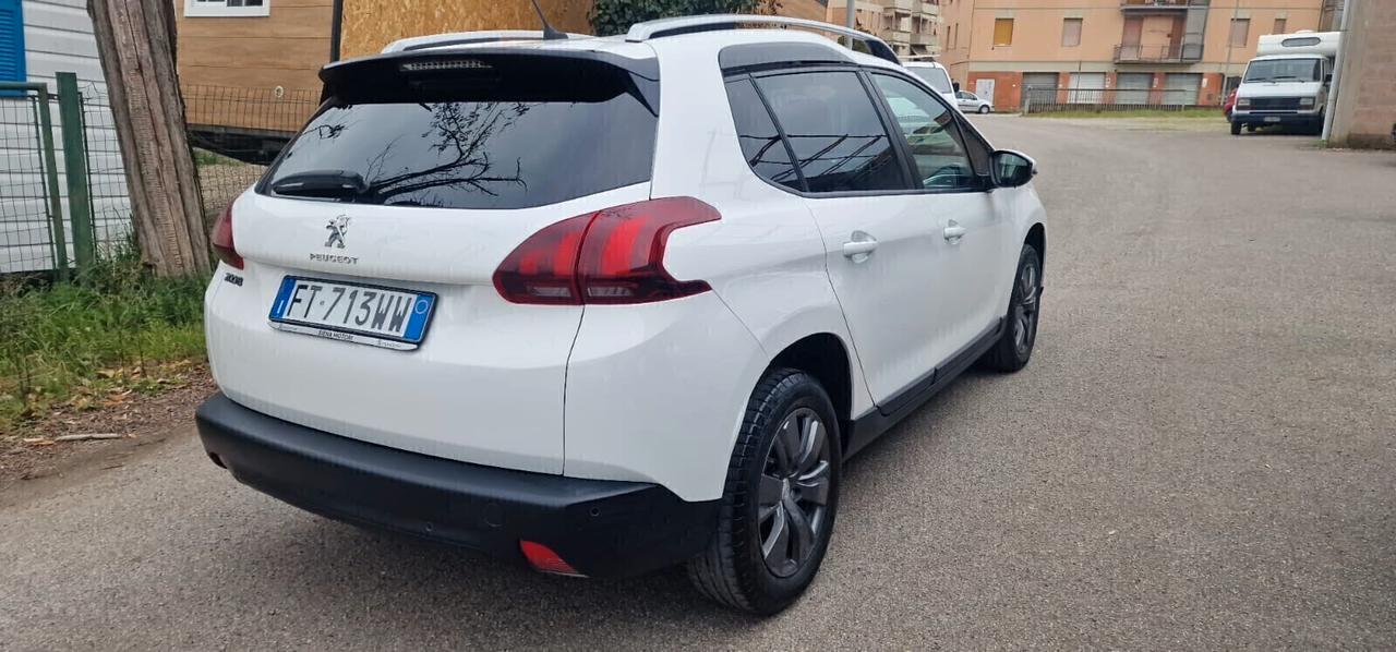 Peugeot 2008 PureTech 82 Allure