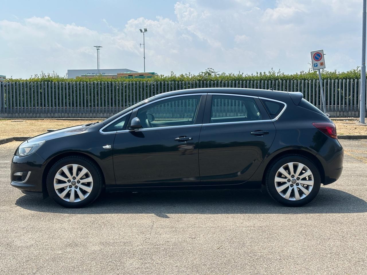 Opel Astra 1.7 CDTI 110CV (GARANZIA 24 MESI)