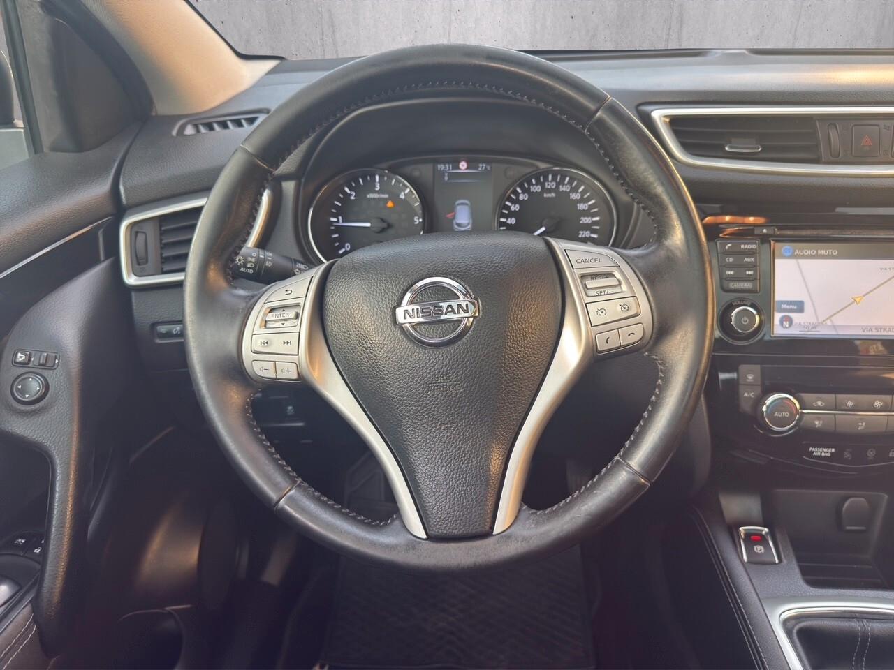Nissan Qashqai 1.5 dCi N-Connecta