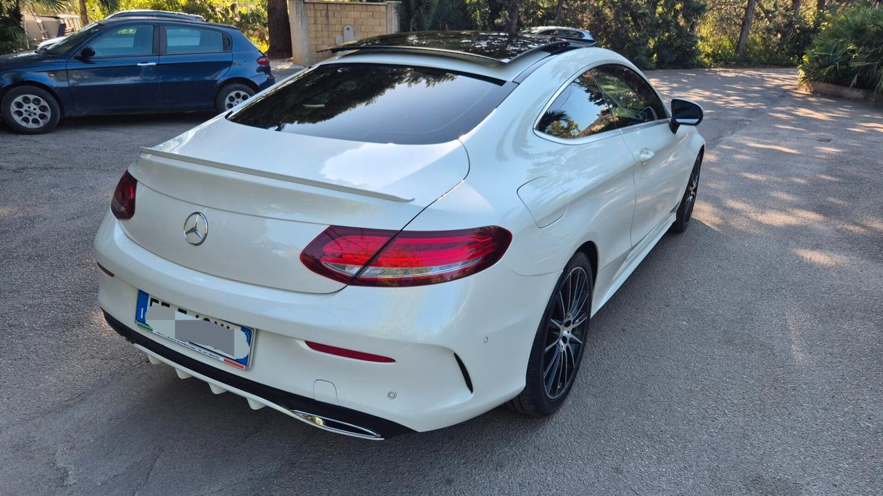 Mercedes-benz C 220 C 220 d Auto 4Matic Coupé Premium Plus