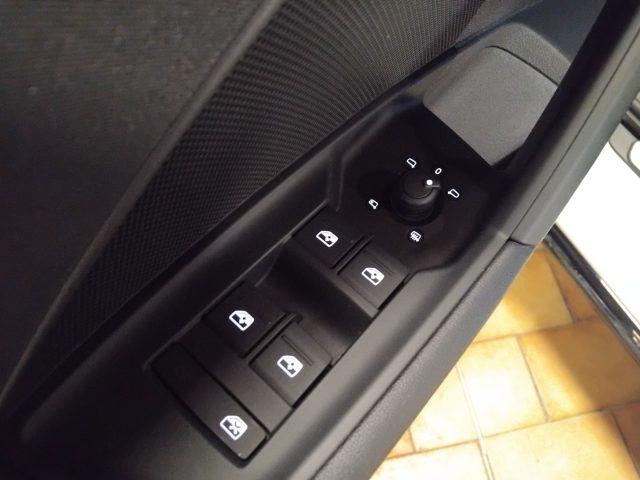 AUDI A3 SPORTBACK 40 TDI quattro S tr. S line edition 19"