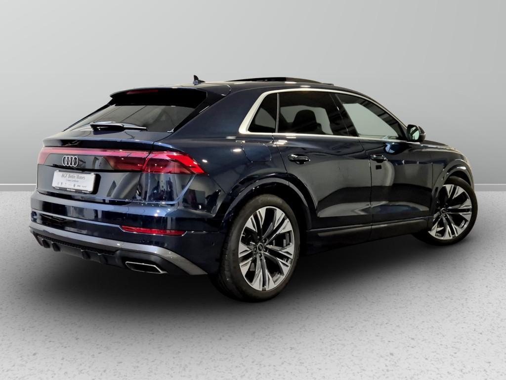 Audi Q8 55 3.0 tfsi e S line edition quattro tiptronic