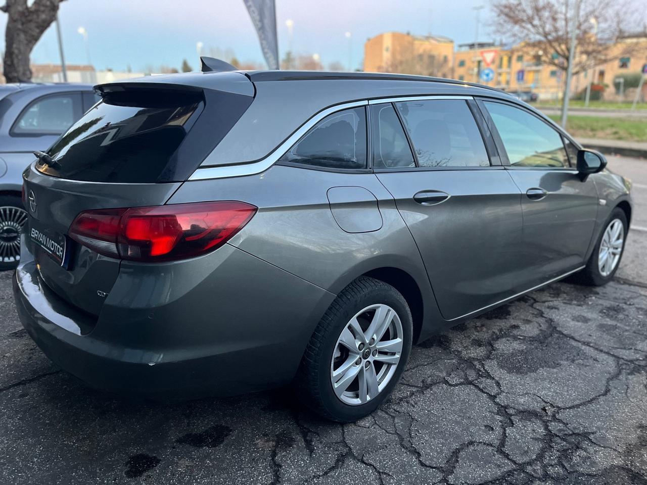 Opel Astra 1.6 CDTi Sports Tourer Advance