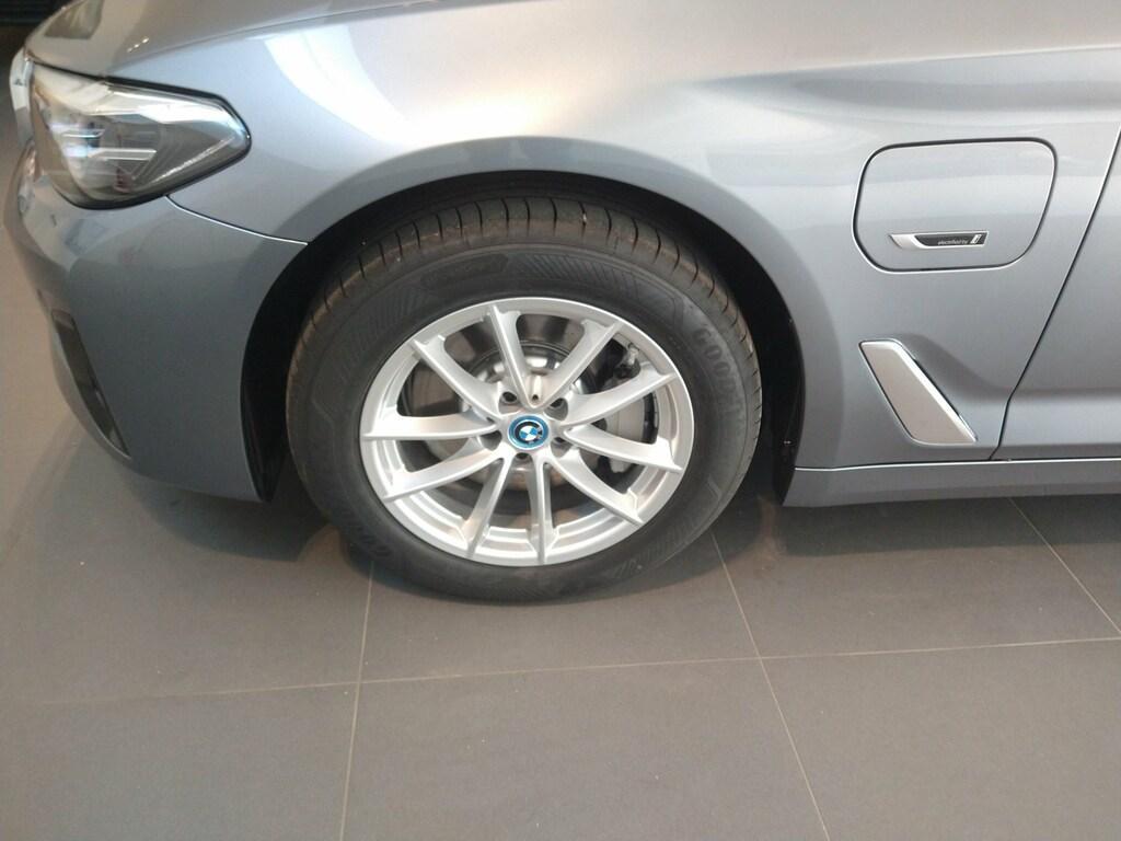 BMW Serie 5 Berlina 520 e Business Steptronic