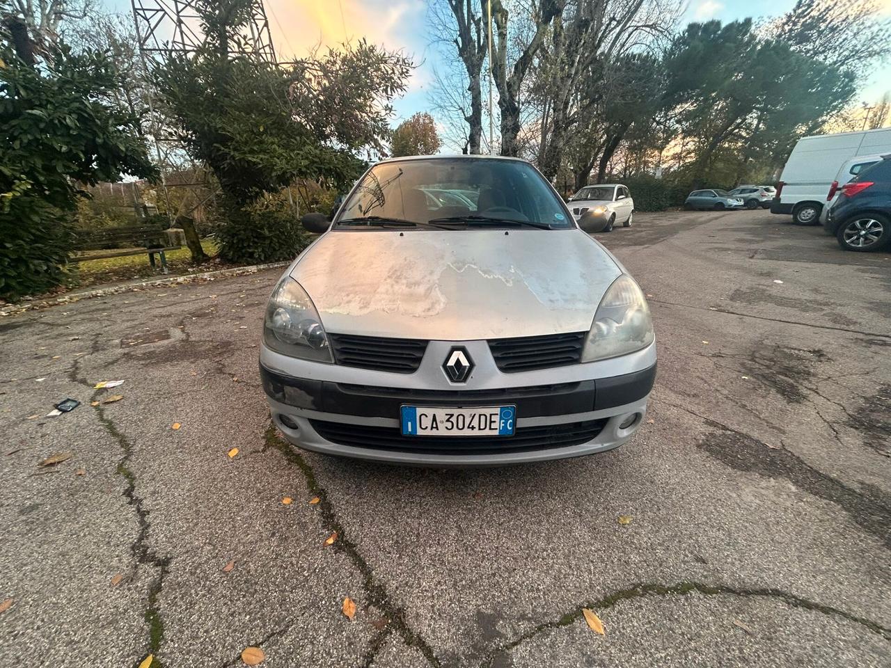Renault Clio 1.2 16V benzina 5 porte