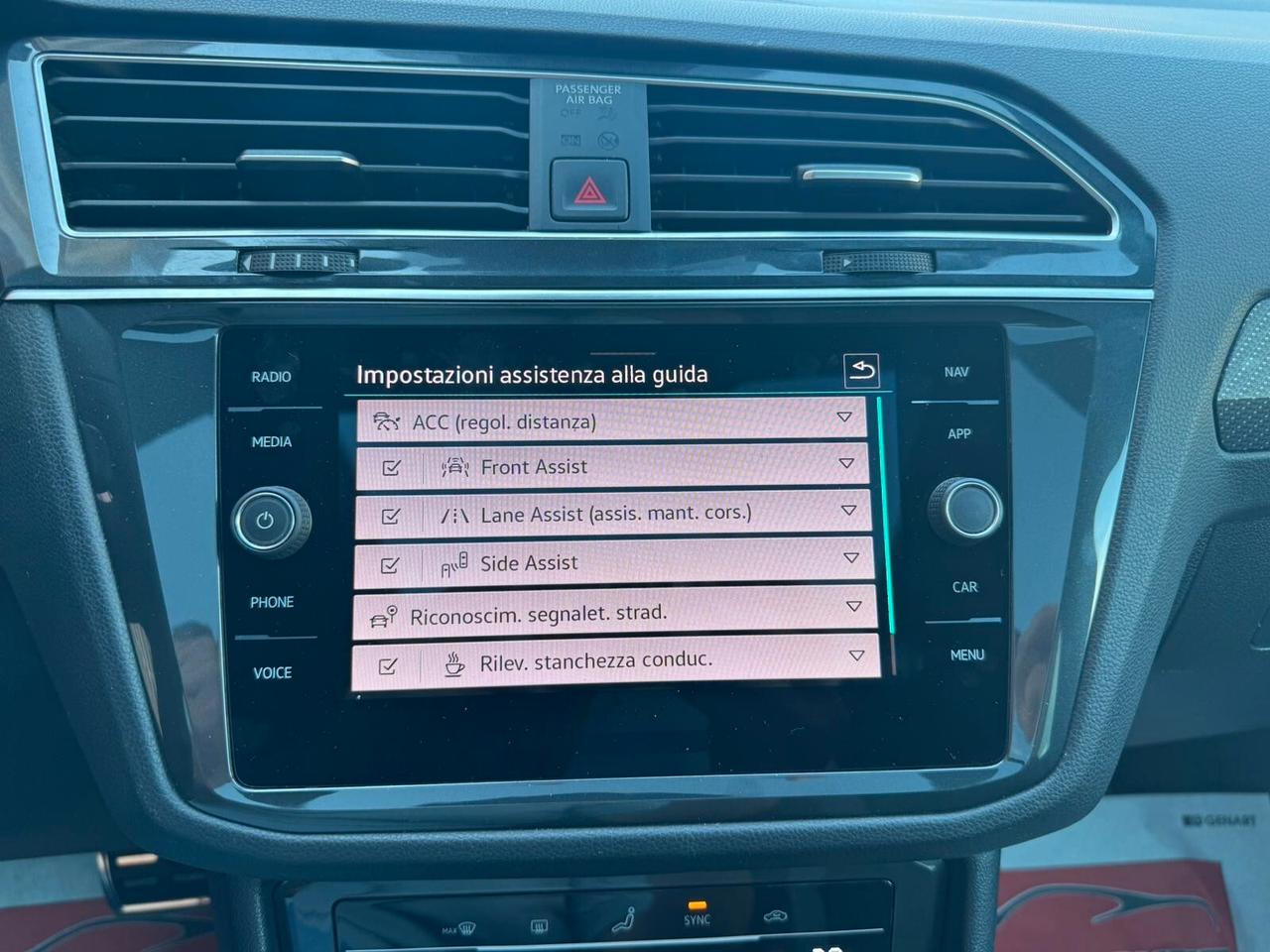 Volkswagen Tiguan 2.0 TDI 200 CV SCR DSG 4MOTION R-Line