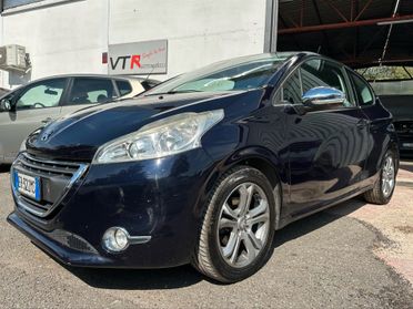 Peugeot 208 1.4 HDi 68 CV 3 porte Allure