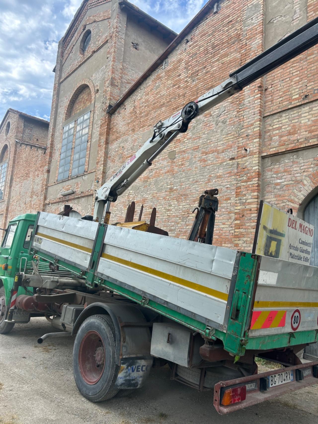 Iveco gru e ribaltabile