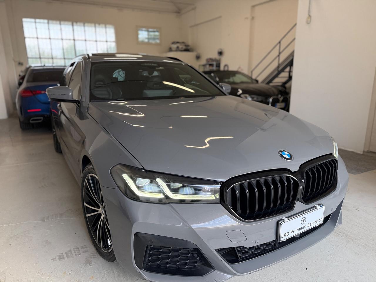 Bmw 540 540d Touring LCI mhev 48V xdrive Msport M40d NAVI+ LASER+ TETTO+ FULL+ TOP DI GAMMA