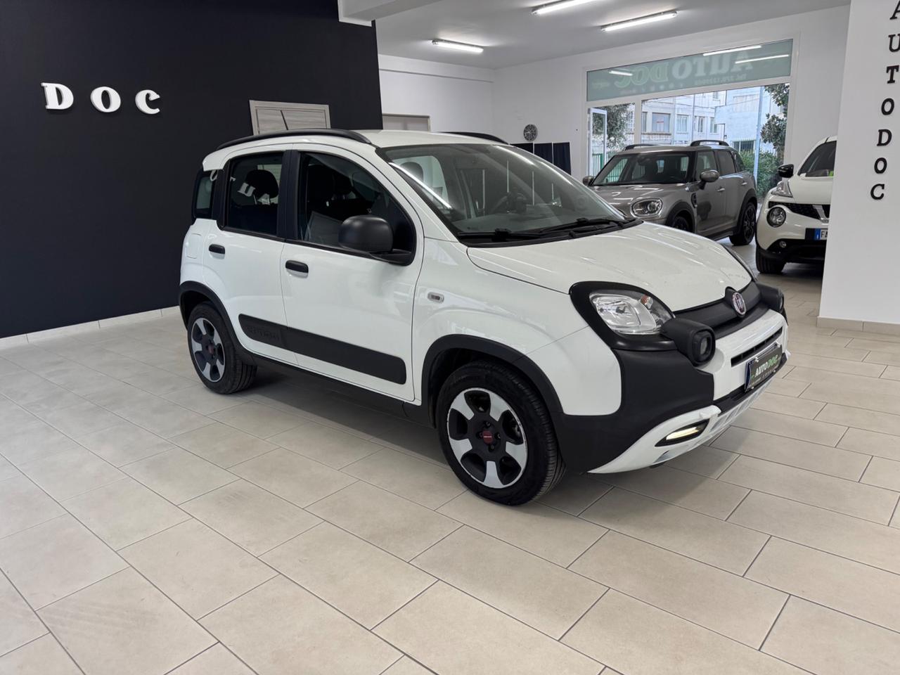 Fiat Panda 1.0 FireFly S&S Hybrid City Cross